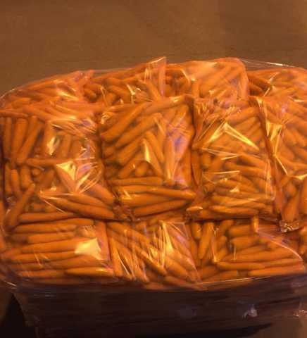 Продам: Морковь мытая фасовка 10кг (пакет).