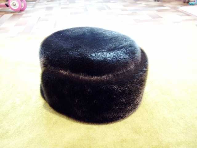 Продам: Мужская шапка-кепка из меха нерпы