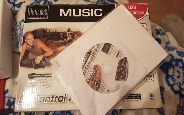 Продам: DJ Control MP3 e2