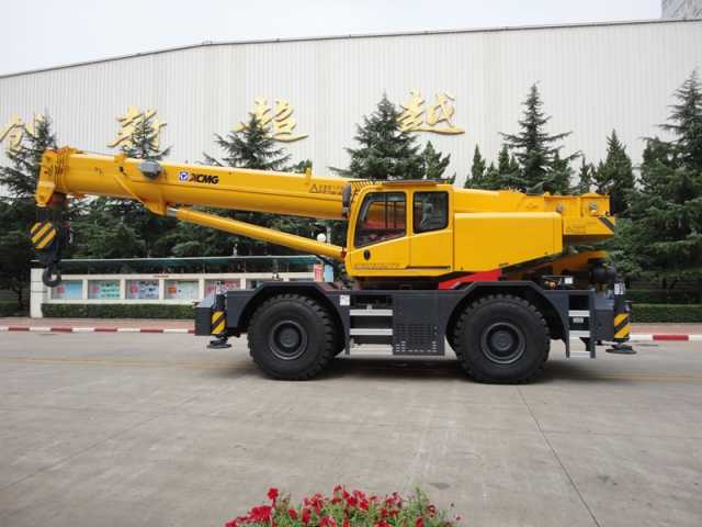 Продам: Короткобазный кран XCMG RT55E