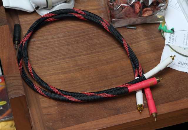 Продам: кабель межблочный Aleks-Cable STRING 0,7