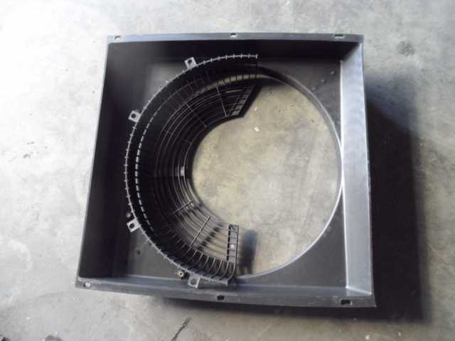 Продам: Диффузор радиатора TDK 132