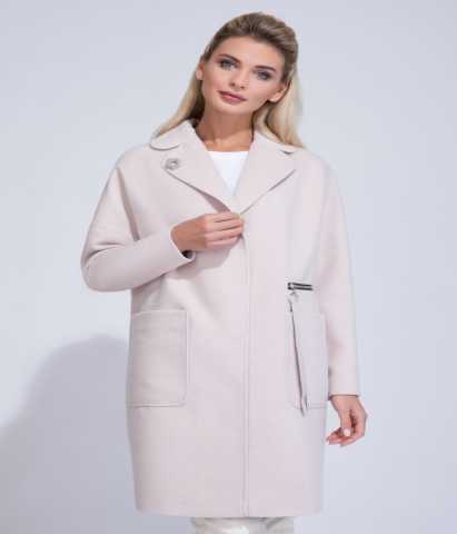 Продам: Пальто новое Electrastyle
