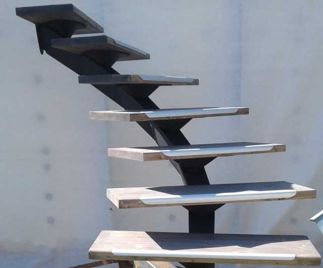 Продам: модуль для лестницы