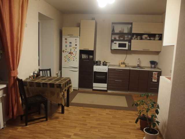 Продам: квартиру