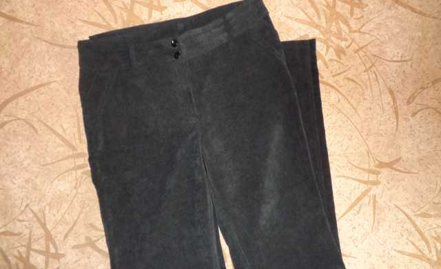 Продам: Вельветовые брюки