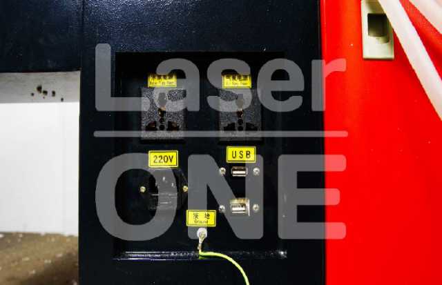 Продам: Лазерно-гравировальный станок 6040 (80В)