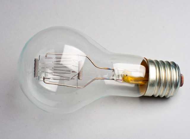 Продам: Лампа прожекторная ПЖ 220-500-5 Е4