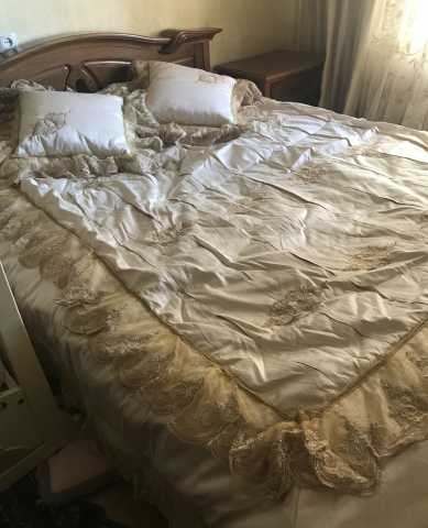 Продам: Покрывало и подушки