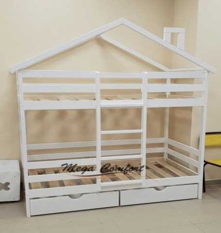 Продам: Двухъярусная кровать-домик по низкой цен