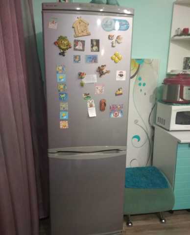 Продам: холодильник с морозилкой