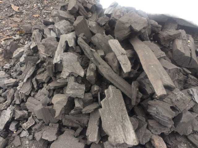 Продам: Уголь древесный дуб и ясень