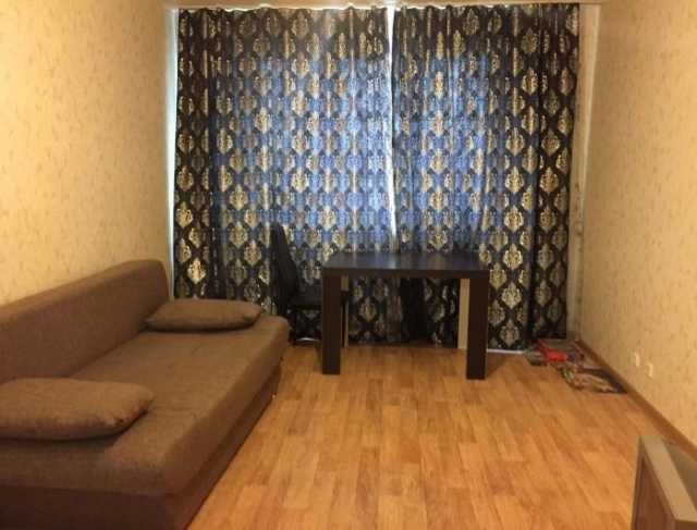 Продам: квартиру