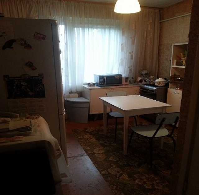 Продам: квартиру