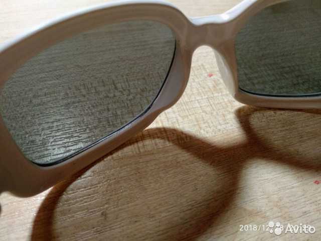 Продам: Очки солнцезащитные