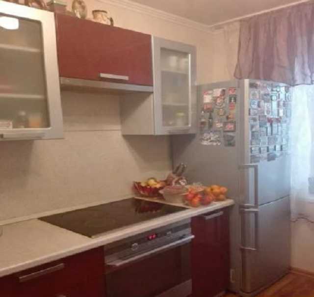 Продам: квартиру