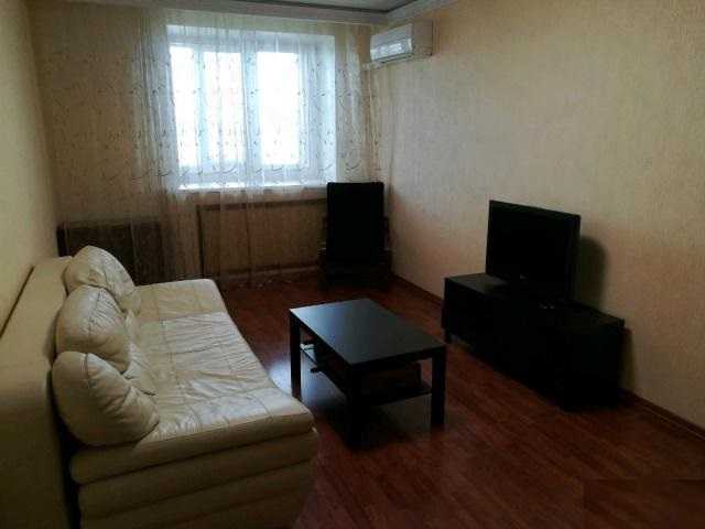 Продам: квартиру
