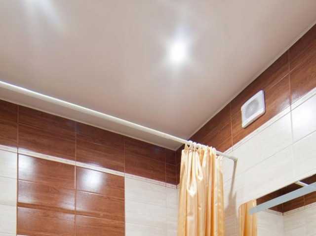 Предложение: Натяжной потолок в ванную комнату