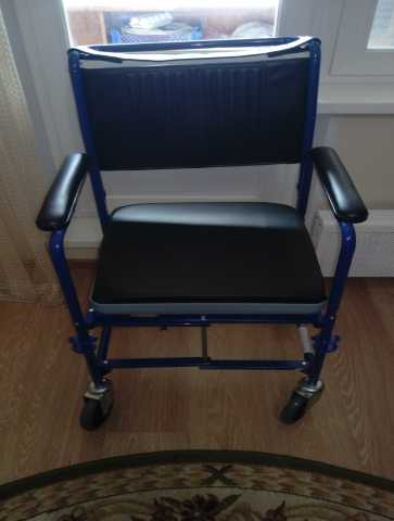 Продам: Кресло- каталка. Кресло туалет