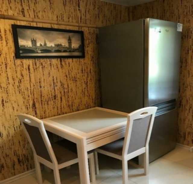 Продам: квартиру