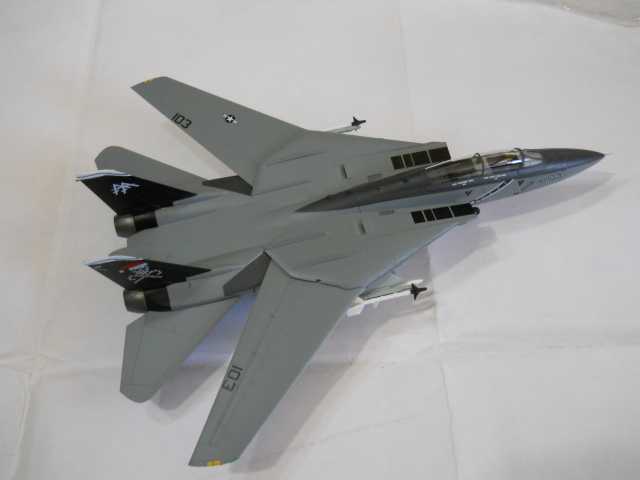 Продам: Easy Model F-14D Super Tomcat