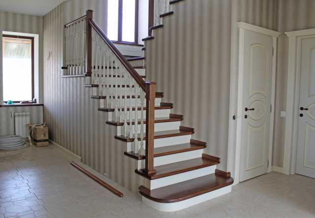 Предложение: Деревянные лестницы на заказ в ваш дом