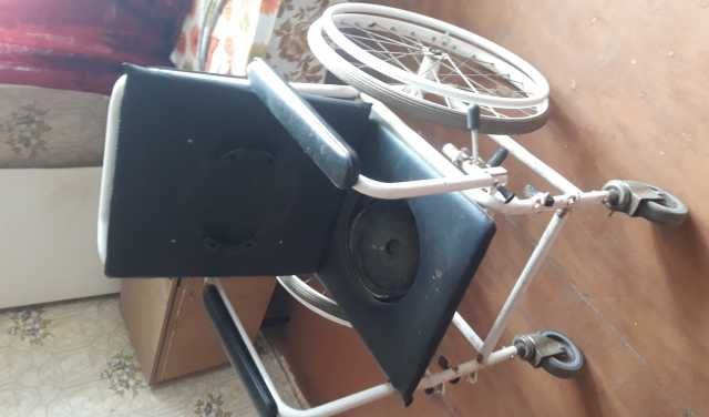 Продам: Инвалидная коесло-коляска