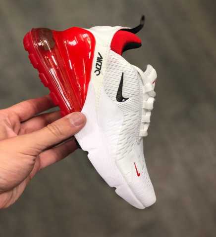 Продам: Nike air max 270