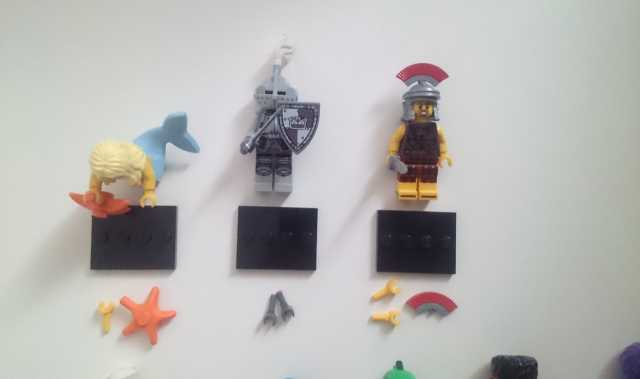 Продам: Lego Minifigures