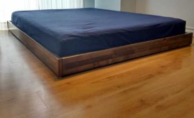 Продам: Кровать из паллет