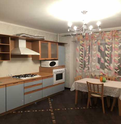 Продам: квартиру