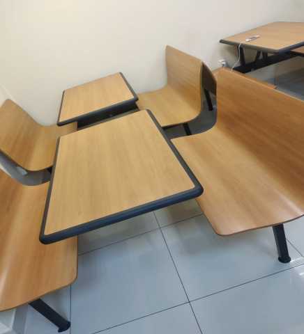 Продам: Комплект ( стол и две скамьи )