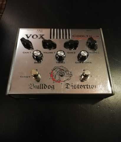 Продам: Преамп для электрогитары - "VOX Bulldog