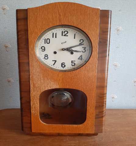 Маятник часов очз. ОЧЗ часы с маятником 1953. Часы ОЧЗ настенные. Часы ОЧЗ настенные с боем. Часы каминные ОЧЗ С боем.