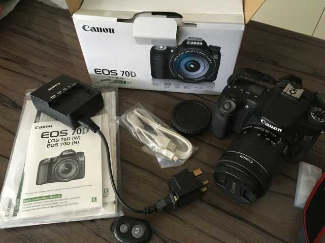 Продам: Canon EOS 70D DSLR Camera with EF 24-10