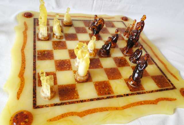 Продам: Шахматы “Запорожские казаки”, янтарные