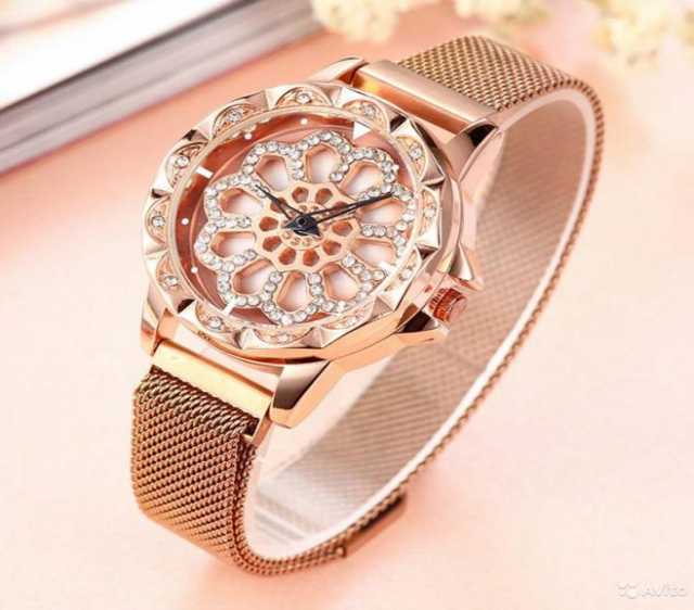 Продам: Стильные женские часы flower diamond (ne