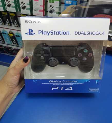 Продам: Геймпад PlayStation Dualshock 4 Black