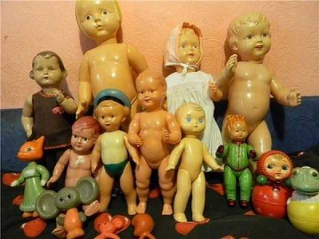 Куплю: Куклы,игрушки,машинки,грузовики СССР