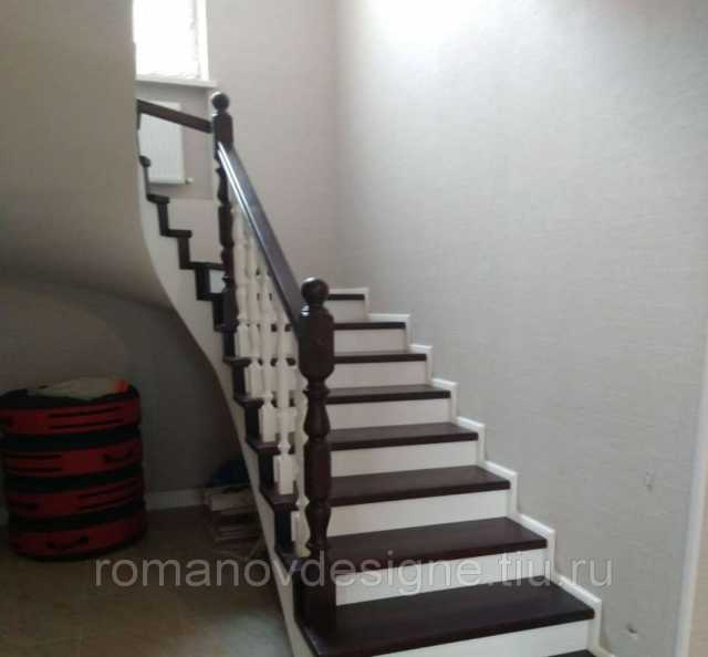Продам: Деревянная лестница на бетон из кавказко