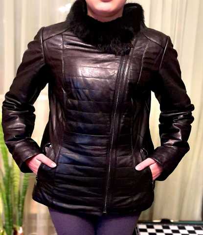 Продам: Куртка кожаная утепленная удлиненная б/у