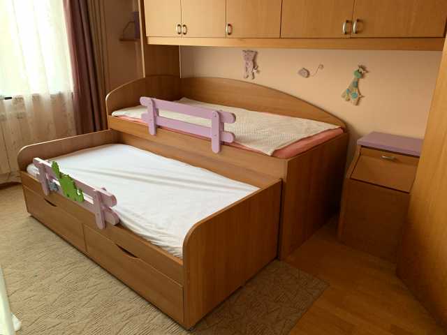 Продам: Испанская мебель для детской спальни