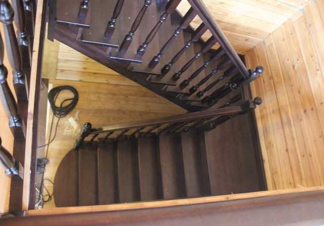 Предложение: Изготовление лестниц "под ключ"
