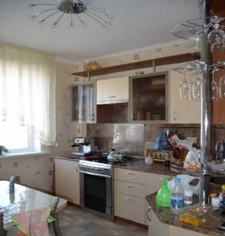 Продам: квартиру