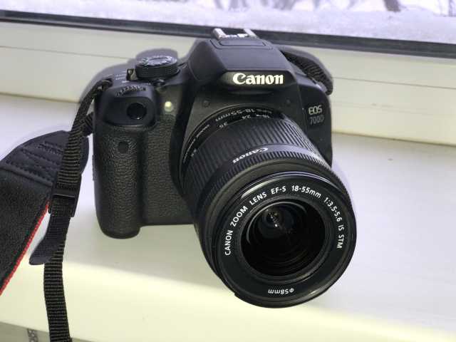 Продам: Canon EOS 700D