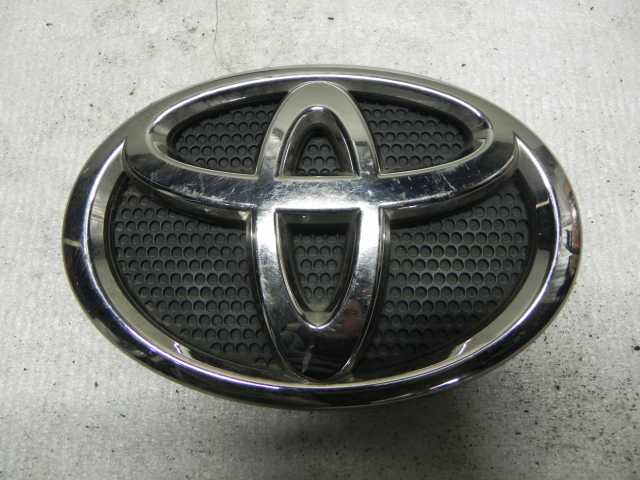 Продам: Эмблема Toyota Land Cruiser Prado 150 ре