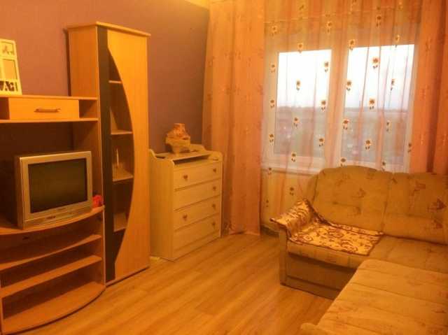 Продам: квартиру