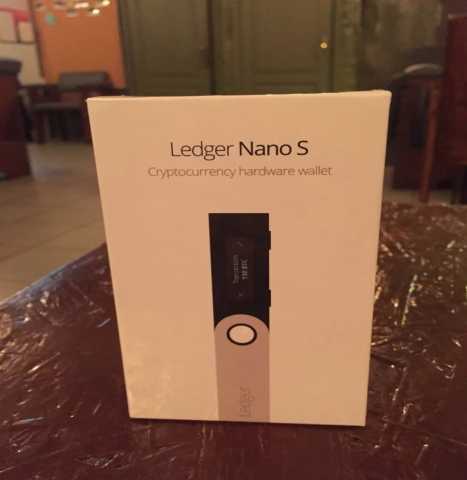 Продам: Аппаратный кошелек для криптовалют Ledge