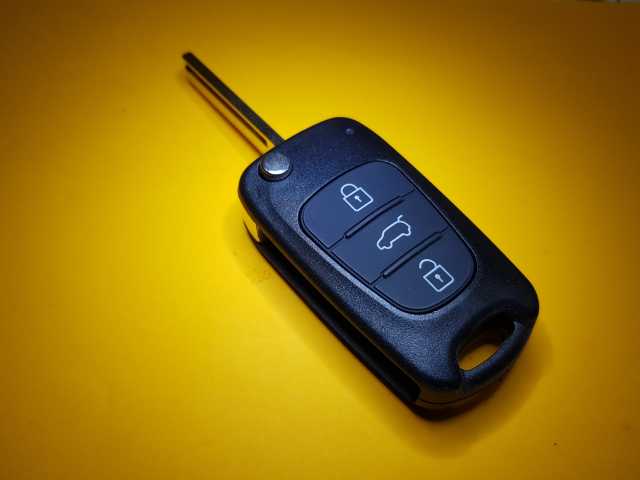 Продам: Изготовление автомобильных ключей