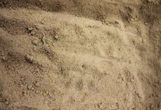 Продам: Песок и щебень от производителя
